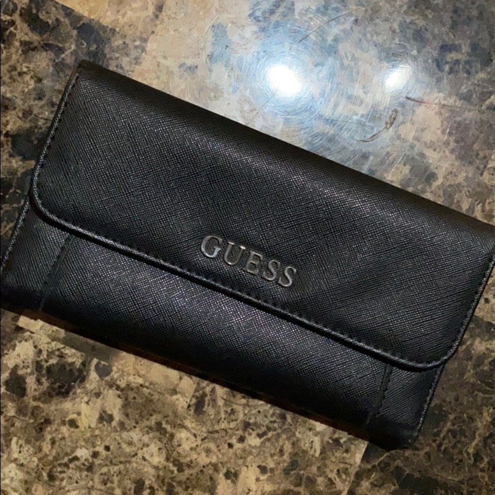 Guess wallet